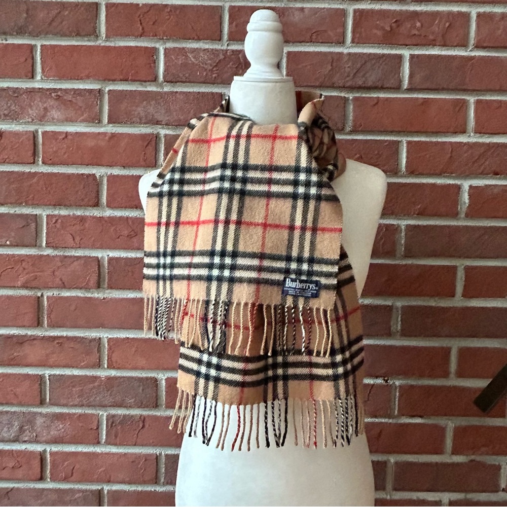 • Burberry’s Vintage Pure Lambswool Nova Check Plaid Fringed Scarf 56””x11”